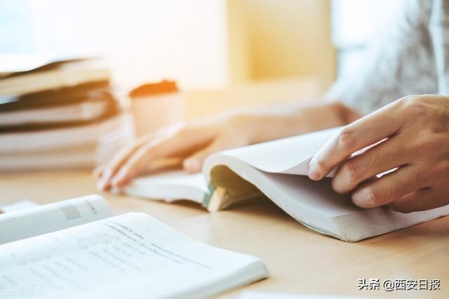 已录取但不能按时报到考生 应向高校提出书面申请经同意方可延期报到